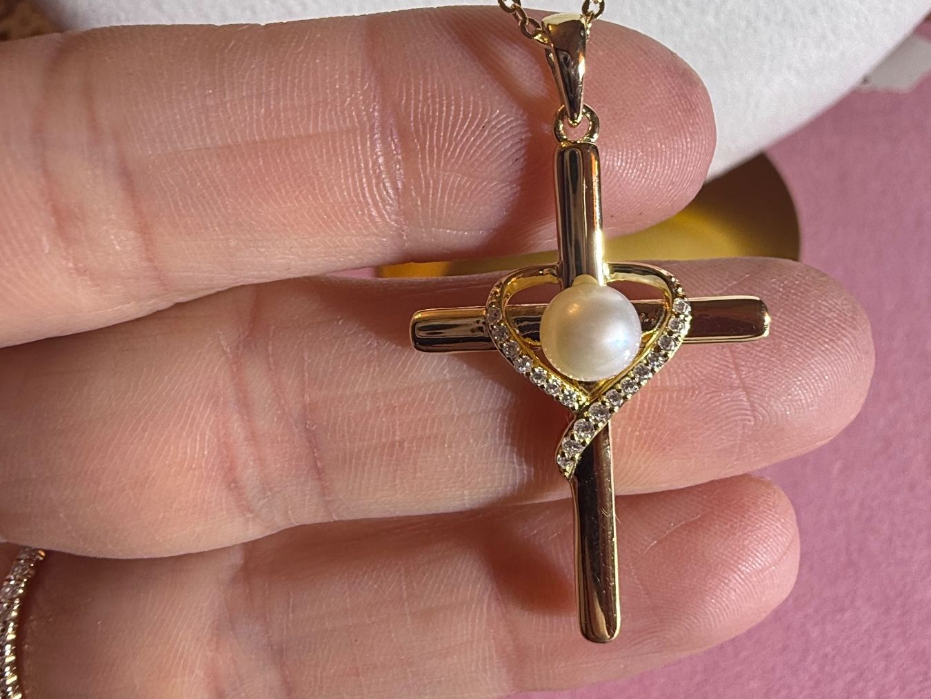 Catenine: Collier croix avec perle. Idéal pour communion, baptême – Nuovo e nell'imballaggio originale da St-Maurice venduto da Sandrinette123 3