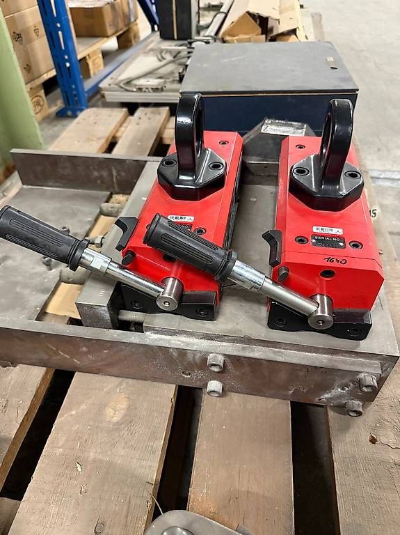 Tutti gli attrezzi: Lasthebemagnet 500 kg  Ultralift LM0500 – Usato da Sissach venduto da she_bd88 1