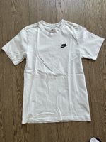 Nike T-Shirt, Grösse M, Original aus Seoul!!