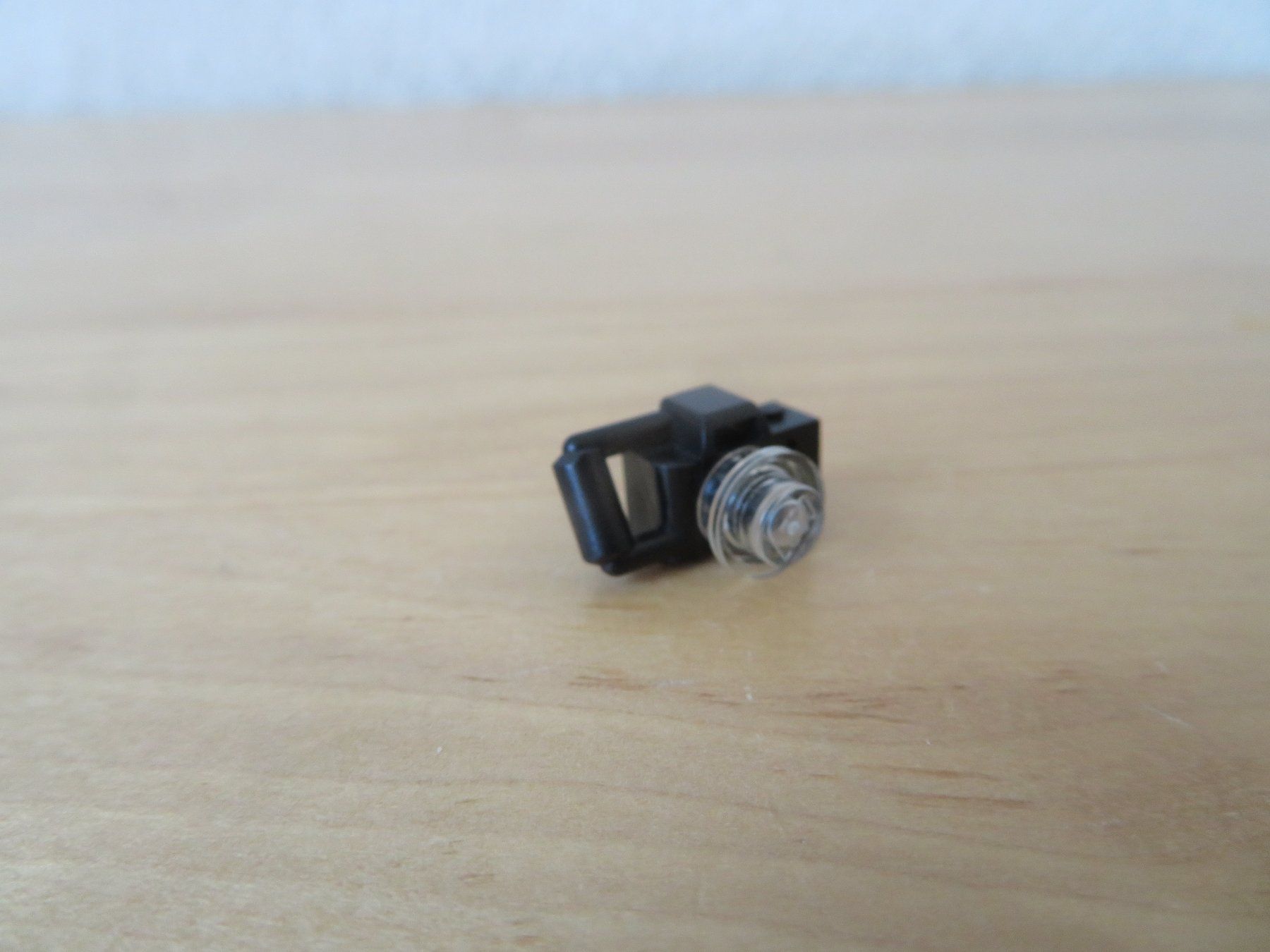 Lego Spielzeuge: LEGO Ergänzung "Koffer + Kamera" – Gebraucht aus Zürich von piroma 2