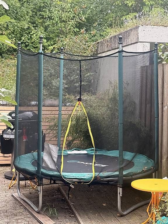 Trampoline: Kinder Trampolin Thorpe – Gebraucht aus Küsnacht ZH von JessicaZ23