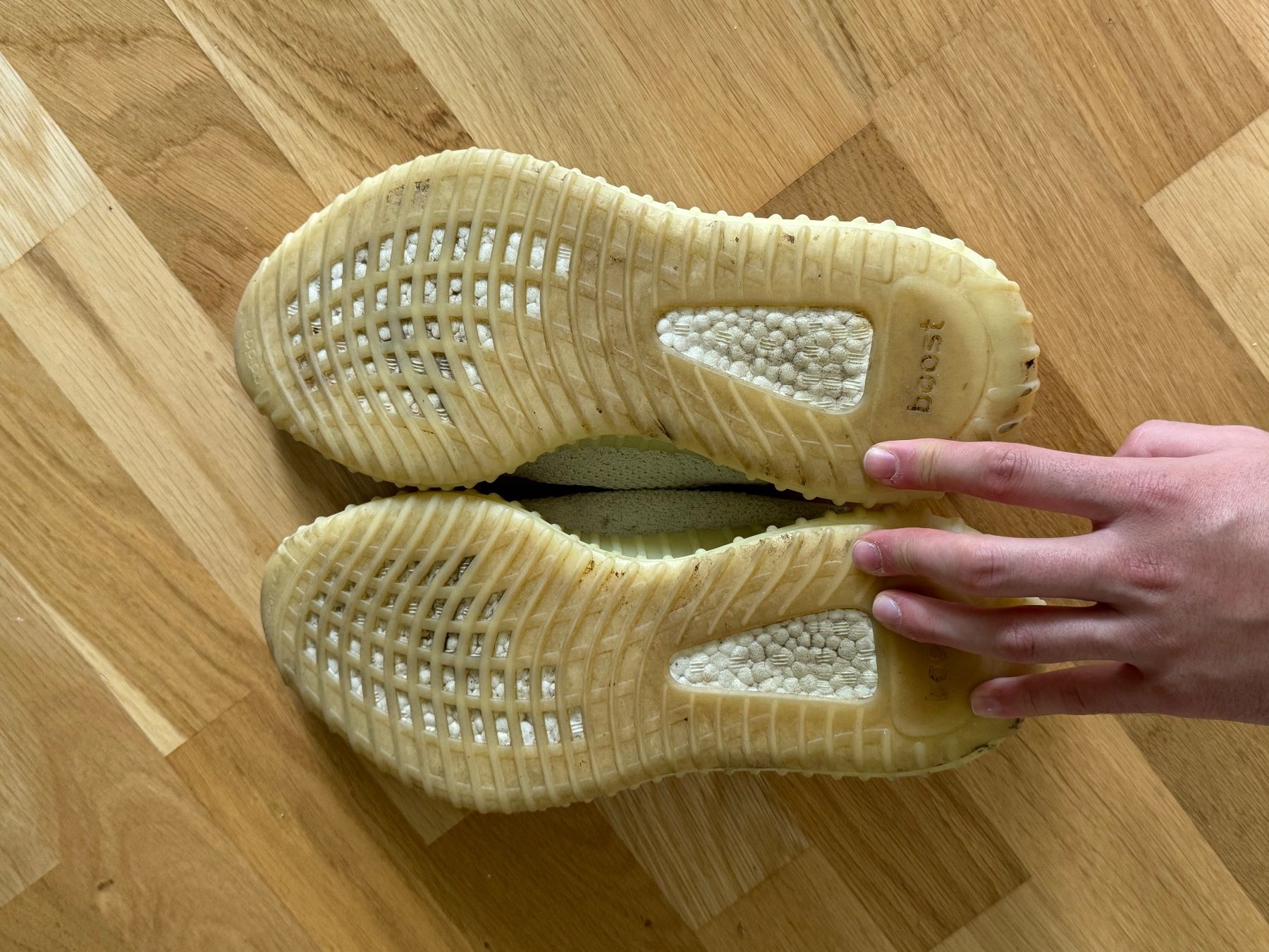 Adidas Scarpe da uomo: Yeezy Boost 350 - Butter – Usato da Witterswil venduto da J2025_28 1
