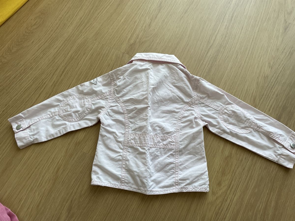 C&A Giacche & Cappotti: Wunderschöne Kinder Jacke rosa, jeansähnlich – Usato da Grosshöchstetten venduto da and_7gf5 3