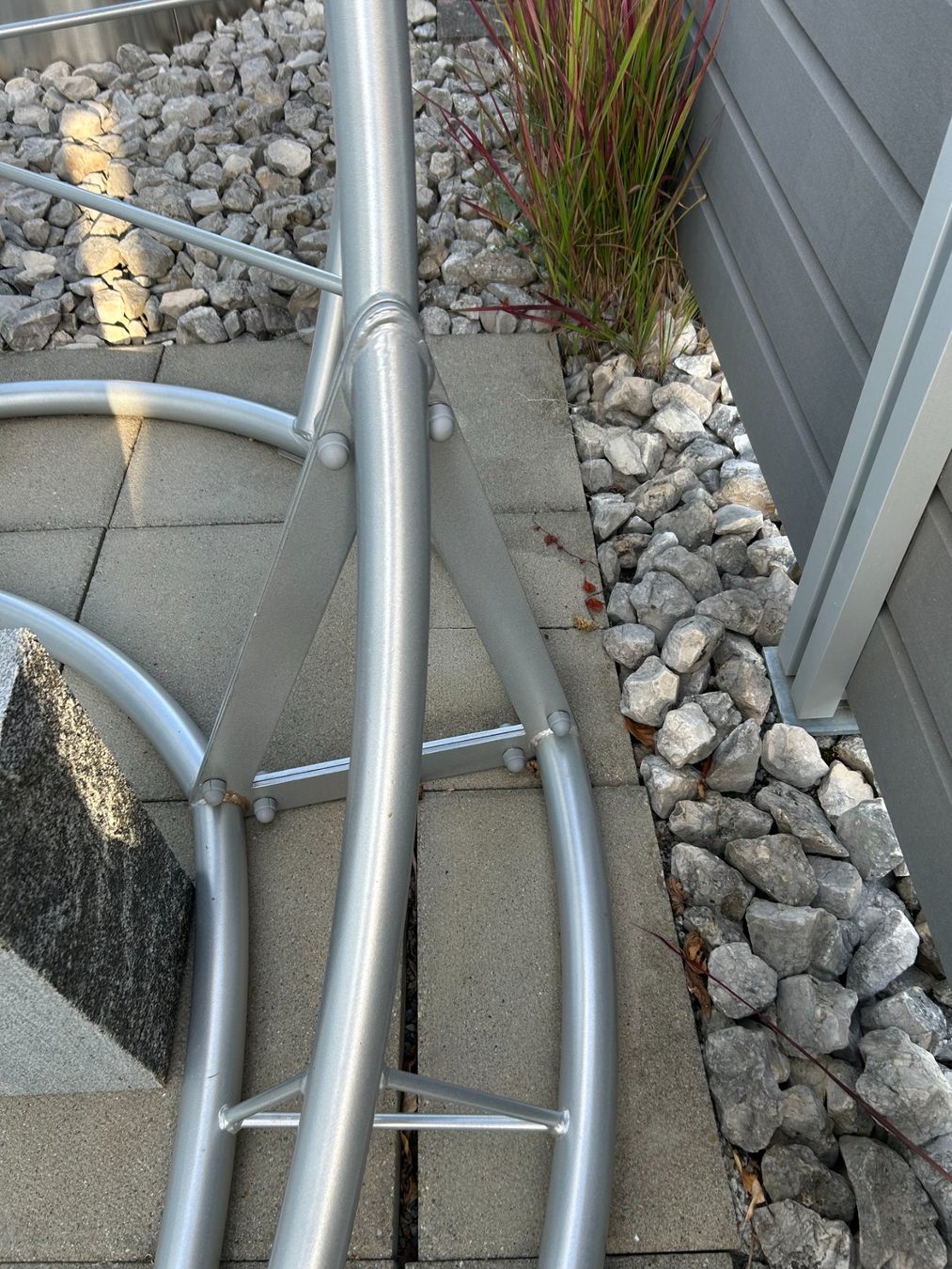 Poltrone pensili da giardino: Bogengestell mit Liege – Usato da Dietikon venduto da qwe 2