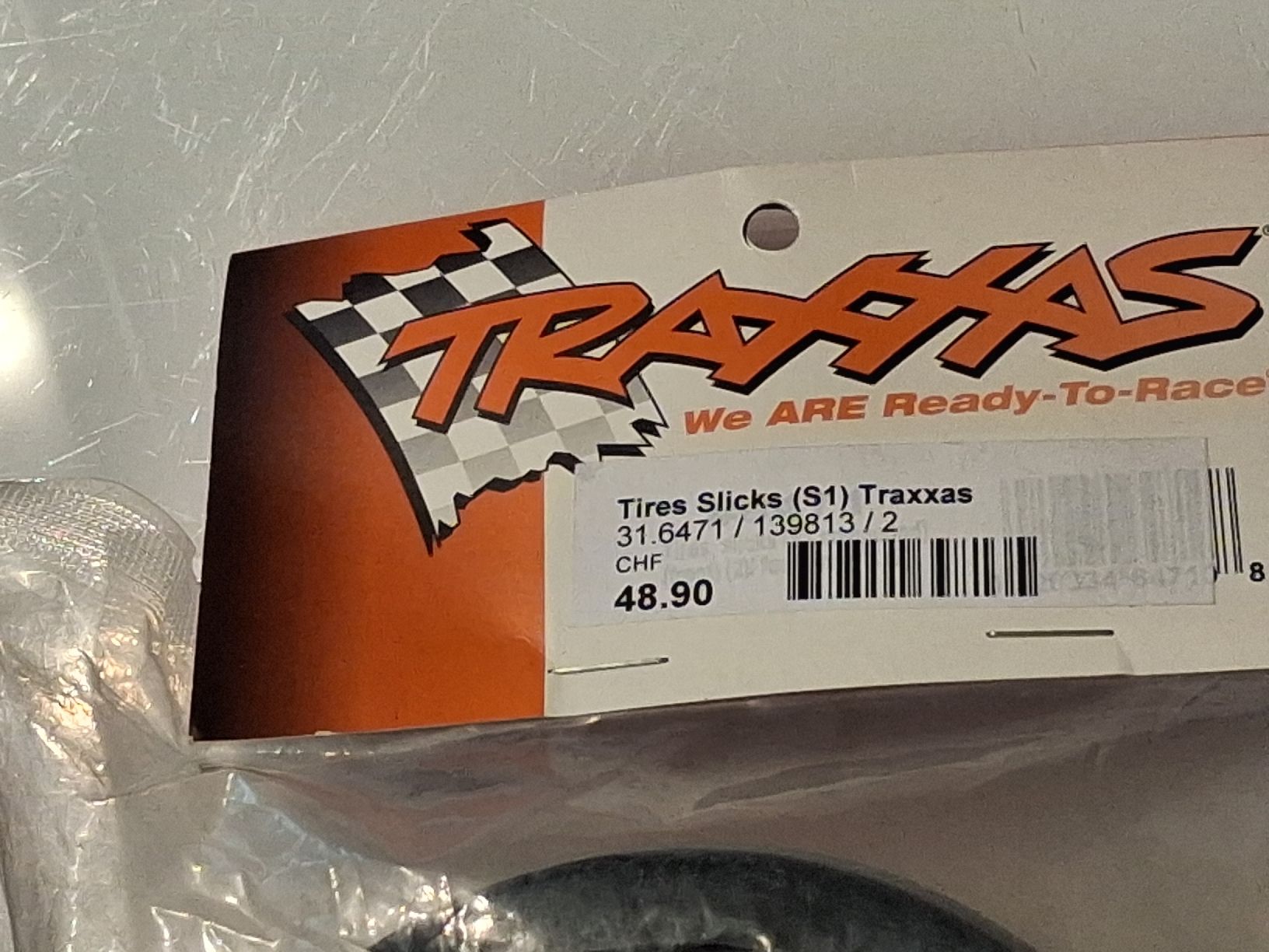 Traxxas Tires Slicks 2Paar (Neu und originalverpackt) in Schattdorf für ...