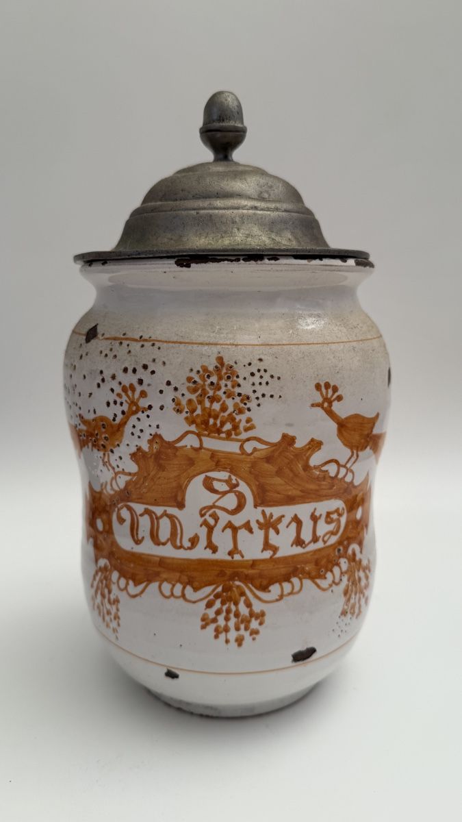 Vasi & Recipienti: ALTE APOTHEKEN GEFÄSSE FAYENCE – Usato da Luzern venduto da downtonabbey 5