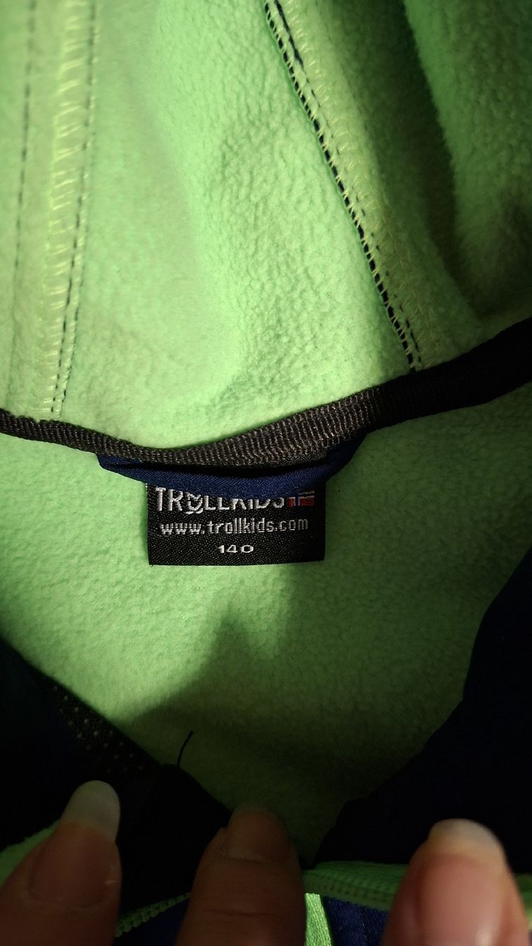 Trollkids Giacche: Softsjelljacke von Trollkids Gr. 140 – Usato da Safnern venduto da Brionne 1