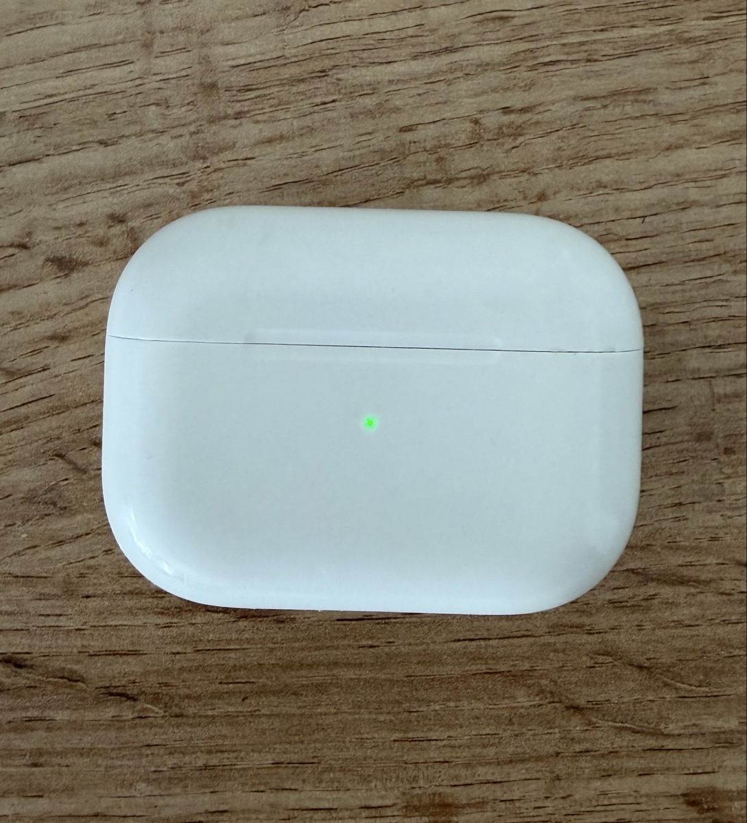 Apple Coques & Protection écran: Apple Air Pods Pro 2Gen Case  – D'occasion à Füllinsdorf par hae_gt9l 2