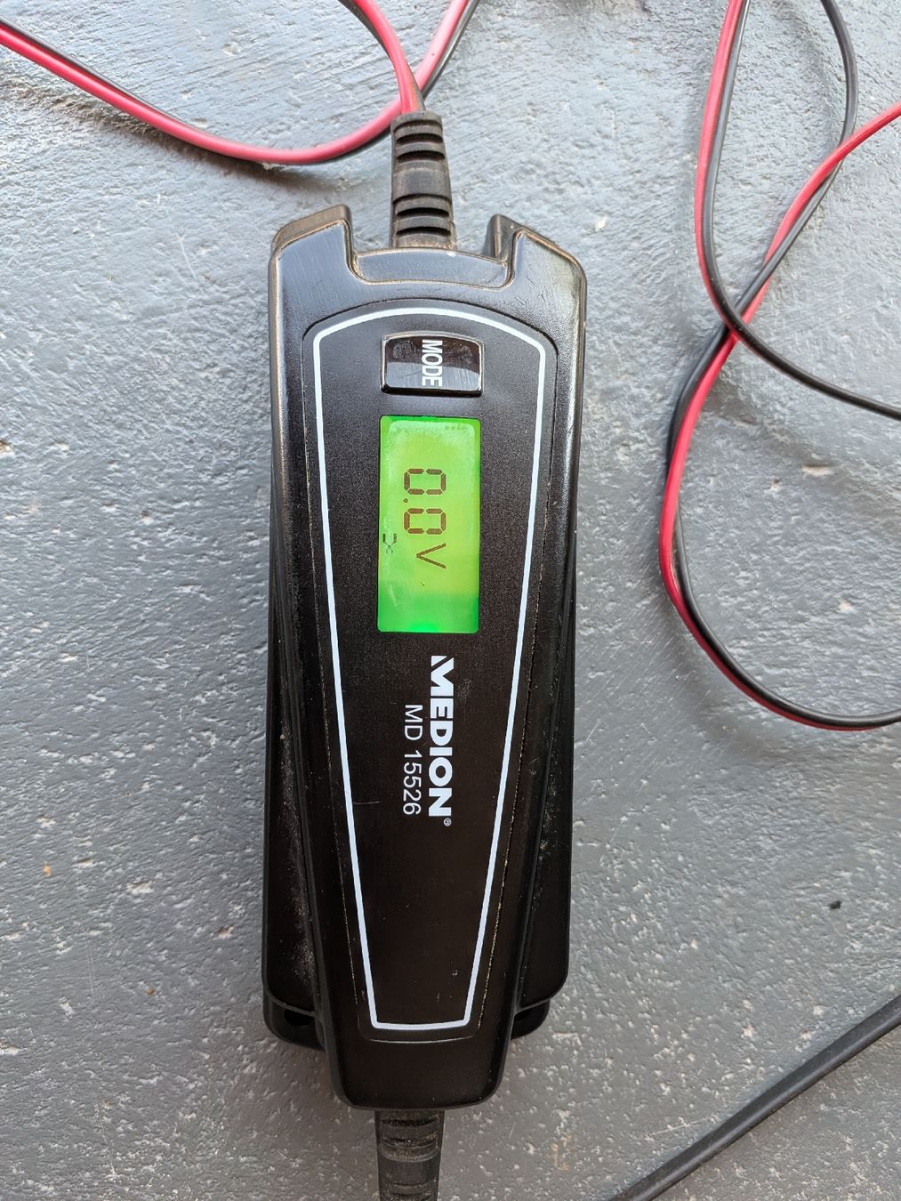Chargeurs de batterie: MEDION Batterieladegerät MD 15526 – D'occasion à Wengi b Büren par pel_7xtg 2