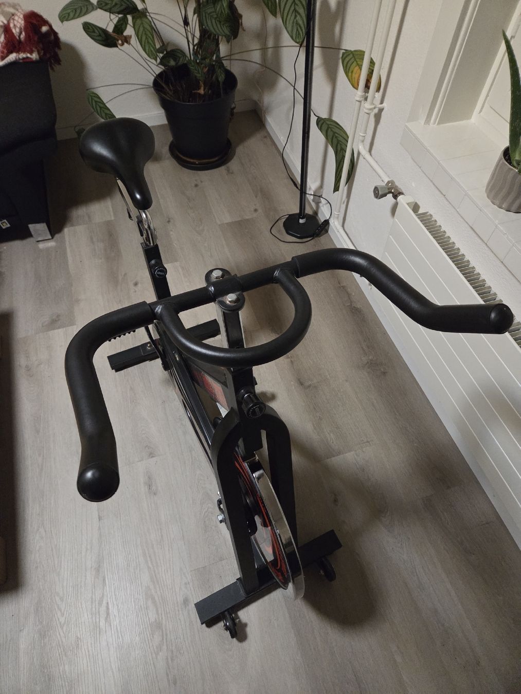 Hometrainer: Heimtrainer von Gorilla Sports – Gebraucht aus Dietikon von Revilo0108 1