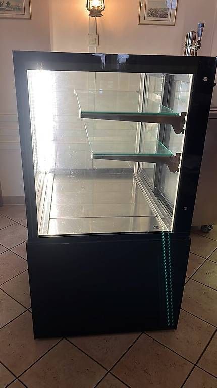 Vetrine: Vitrine chauffante  – Usato da Pully venduto da friporte11 2