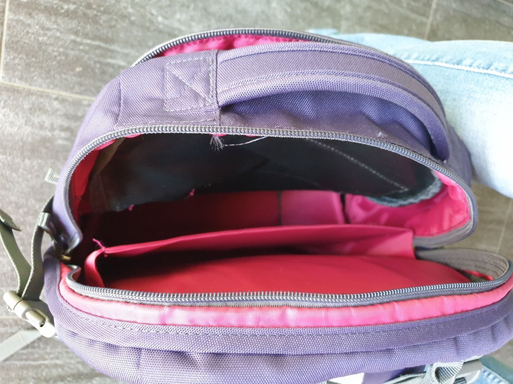 Deuter Borse & Zaini: Schulrucksack deuter ypsilon – Usato da Utzigen venduto da Velvet8 3