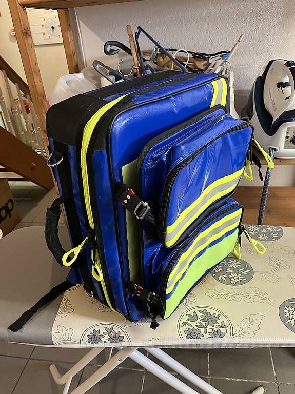 Kit di pronto soccorso: Notfallrucksack Notfalltasche – Usato da Steffisburg venduto da Maximalregional