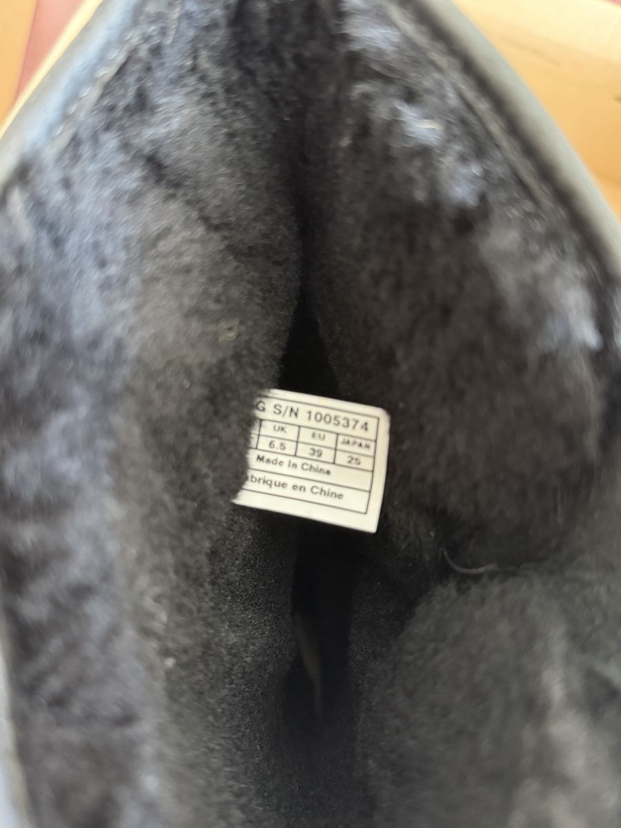 Ugg Scarpe da donna: UGG Winterboots | Leder schwarz | Gr. 39 Waterproof – Usato da Wettingen venduto da Lamadeux 3