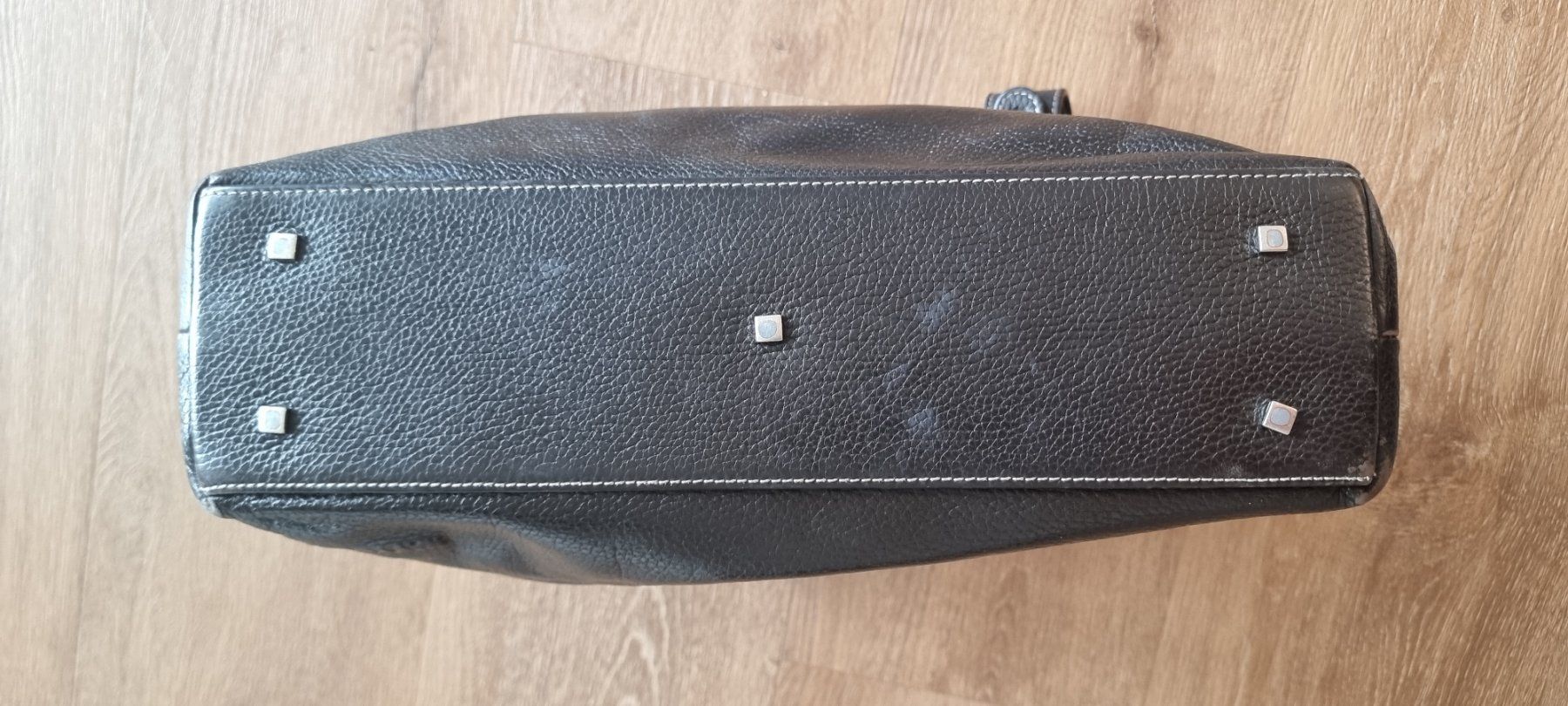 Navyboot Taschen für Damen: Navyboot Leder Umhängetasche – Gebraucht aus Dielsdorf von meret07 3