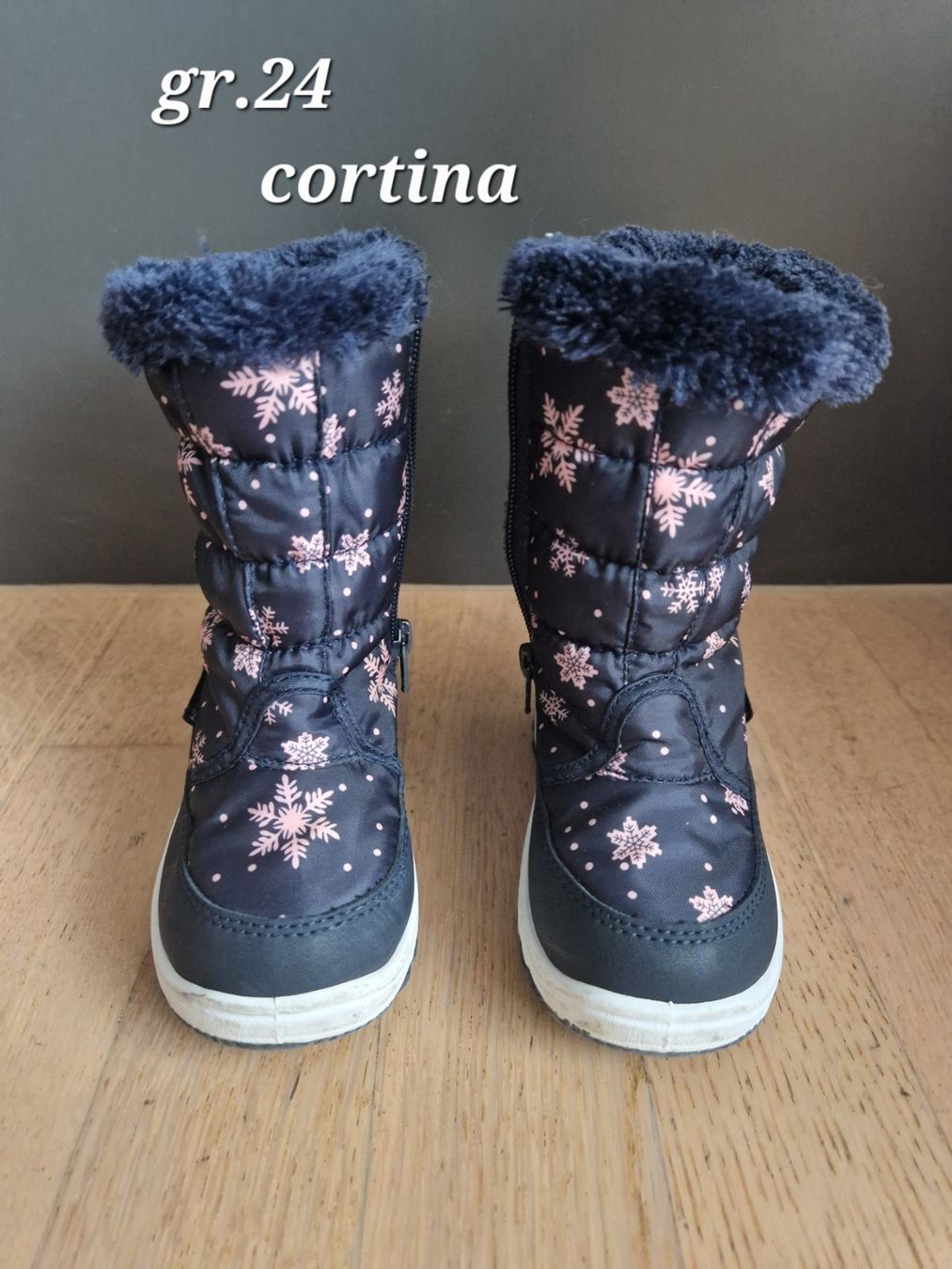 Schuhe für Mädchen: Winter Schuhe grösse 24 – Gebraucht aus Heimberg von Eleanor20