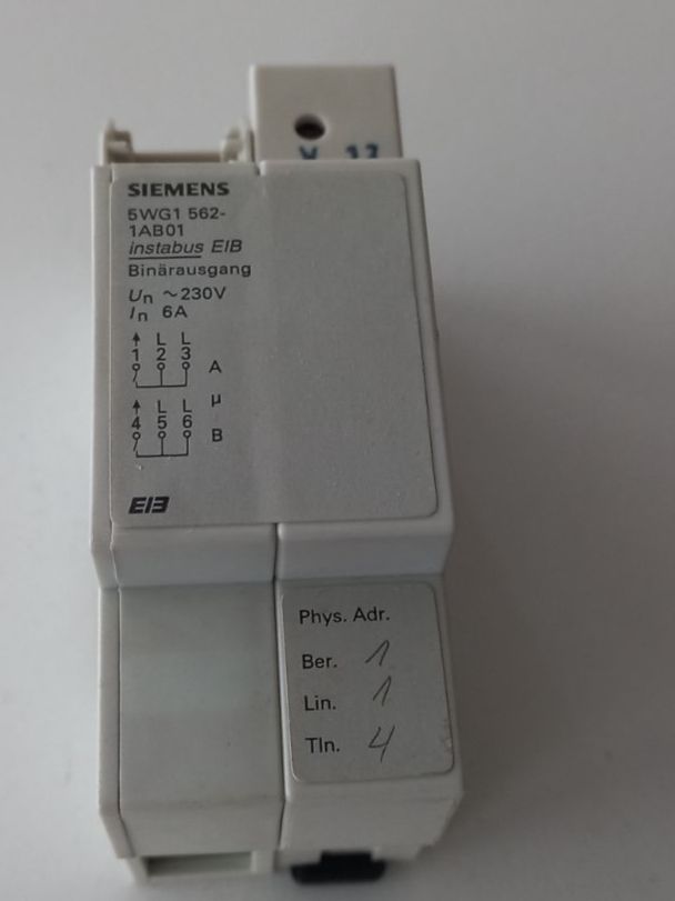 Siemens Componenti elettronici: KNX EiB Siemens – Usato da Bofflens venduto da Ptitphilou