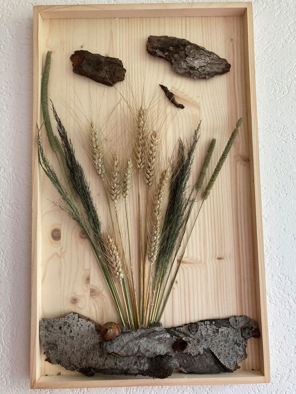 Foto & Immagini: Bild mit Baumrinde und Trockenblumen. Unikat. – Nuovo (secondo la descrizione) da Wildhaus venduto da cayo