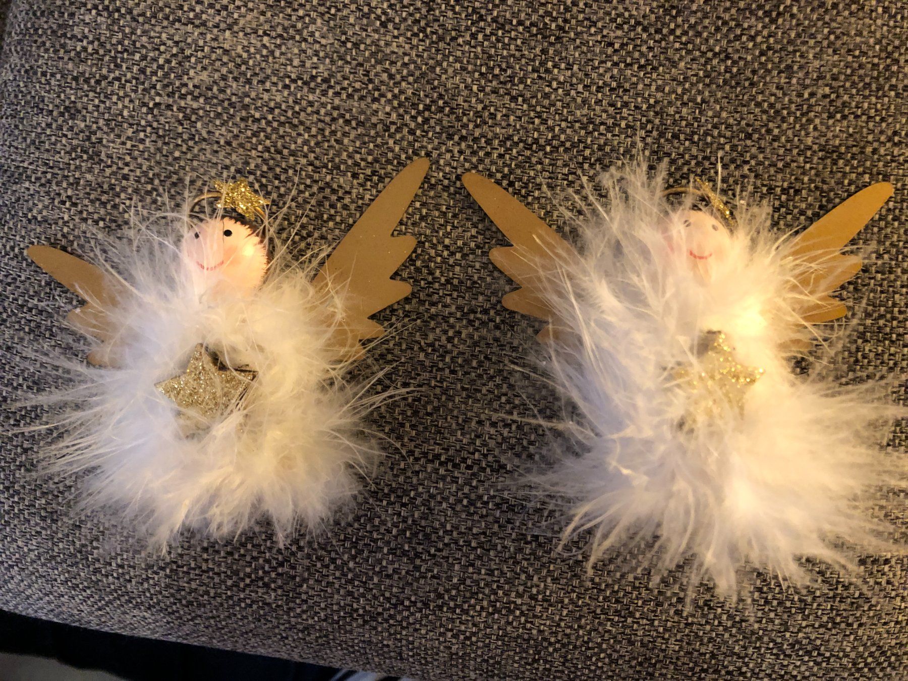 Tutte le decorazioni: 2 Engel-Weihnachtsbaumschmuck mit Federn – Usato da Arlesheim venduto da OmnIa55