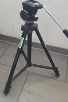 Trépied vidéo Caral en aluminium noir état d'usage