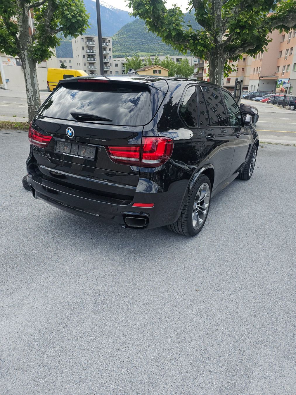 BMW Automobili: BMW X5 M50D – Usato da Sierre venduto da gusia 5