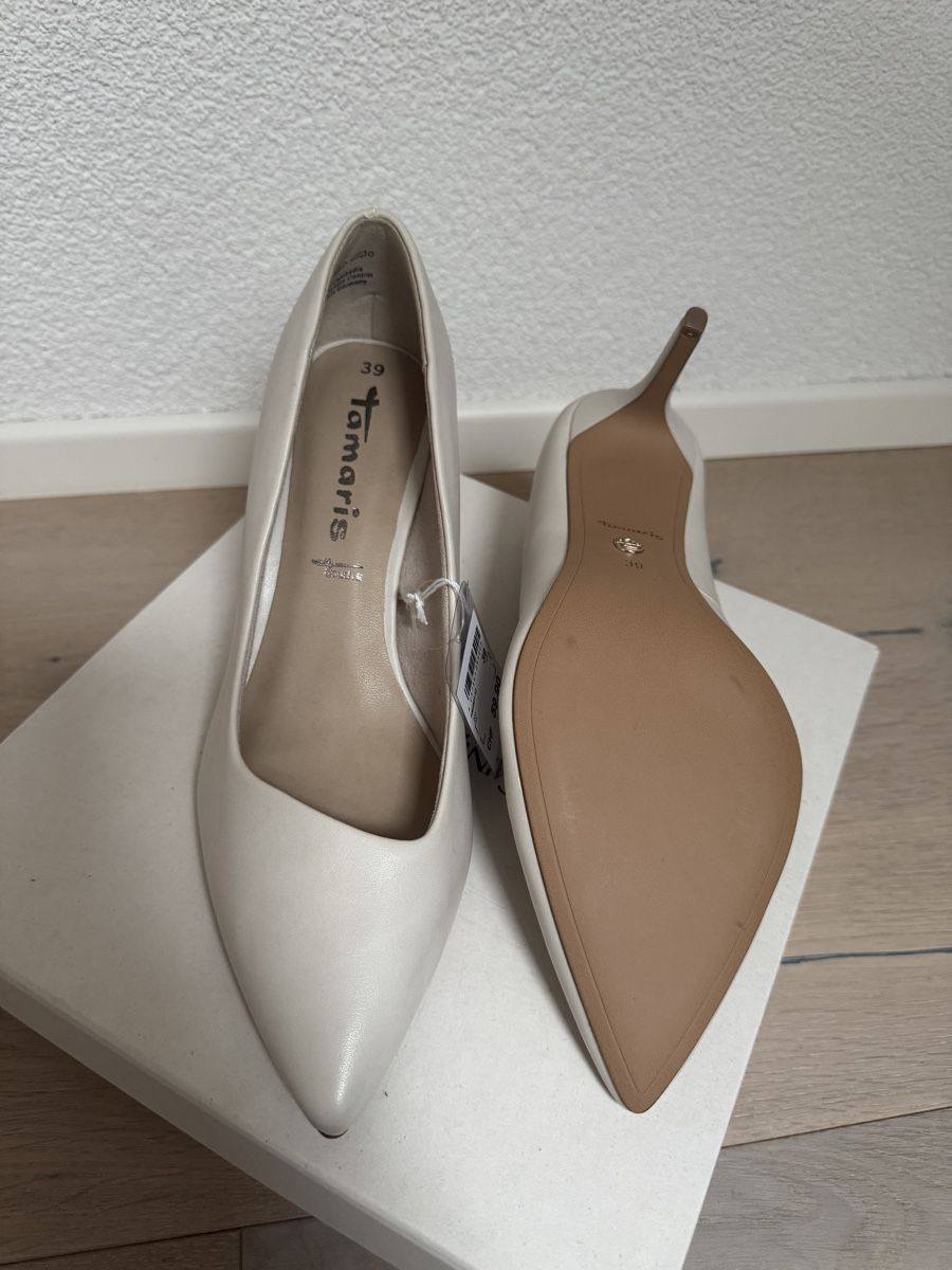 Tamaris Scarpe da donna: Tamaris Pumps NEU 39 – Nuovo e nell'imballaggio originale da Lotzwil venduto da meeli0608 1