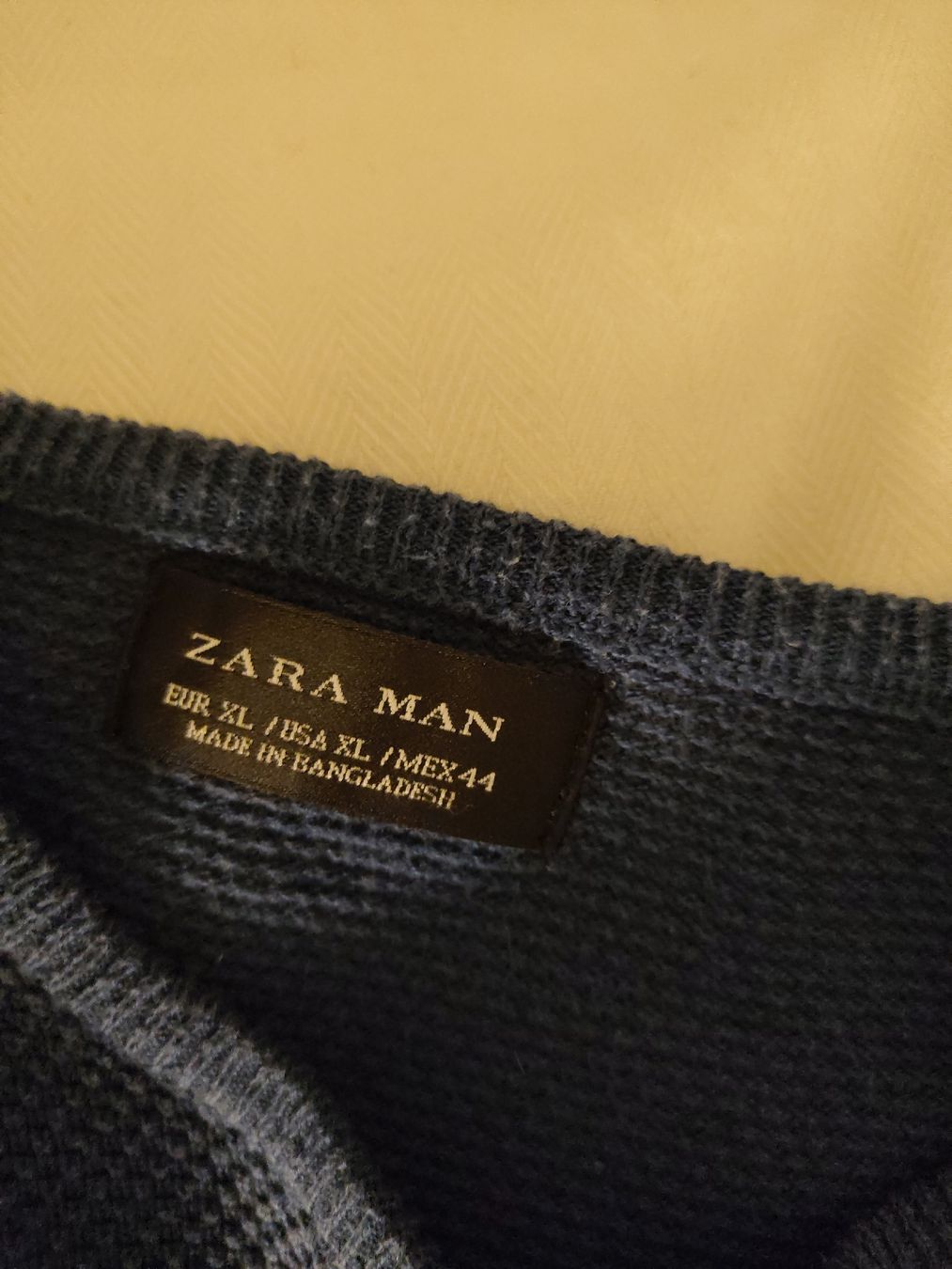 Zara Pullover & Sweatshirts: Pullover Zara – Gebraucht aus Frutigen von 20silas02 1