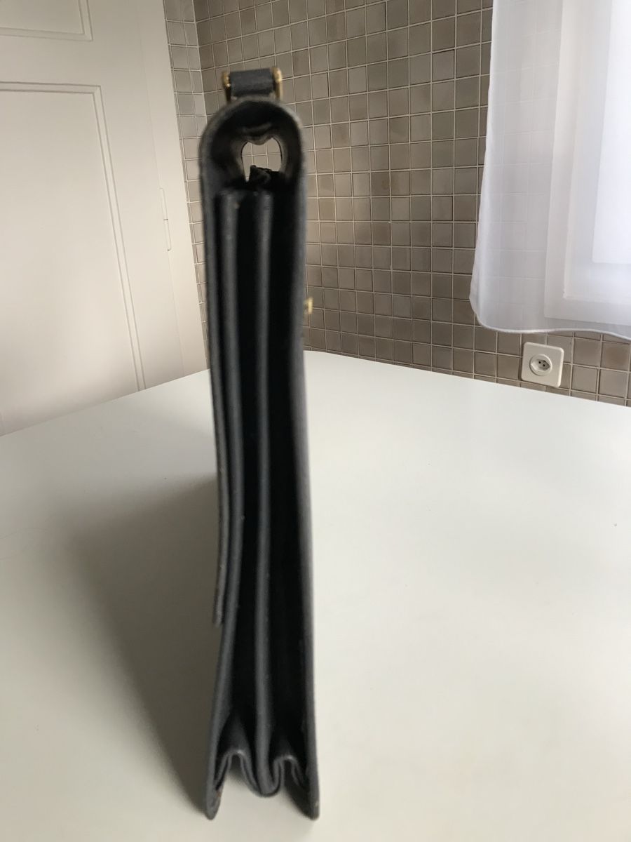 Valigie & Borse: Mallette porte document en cuir – Usato da Villeneuve VD venduto da sim_q5hp 2