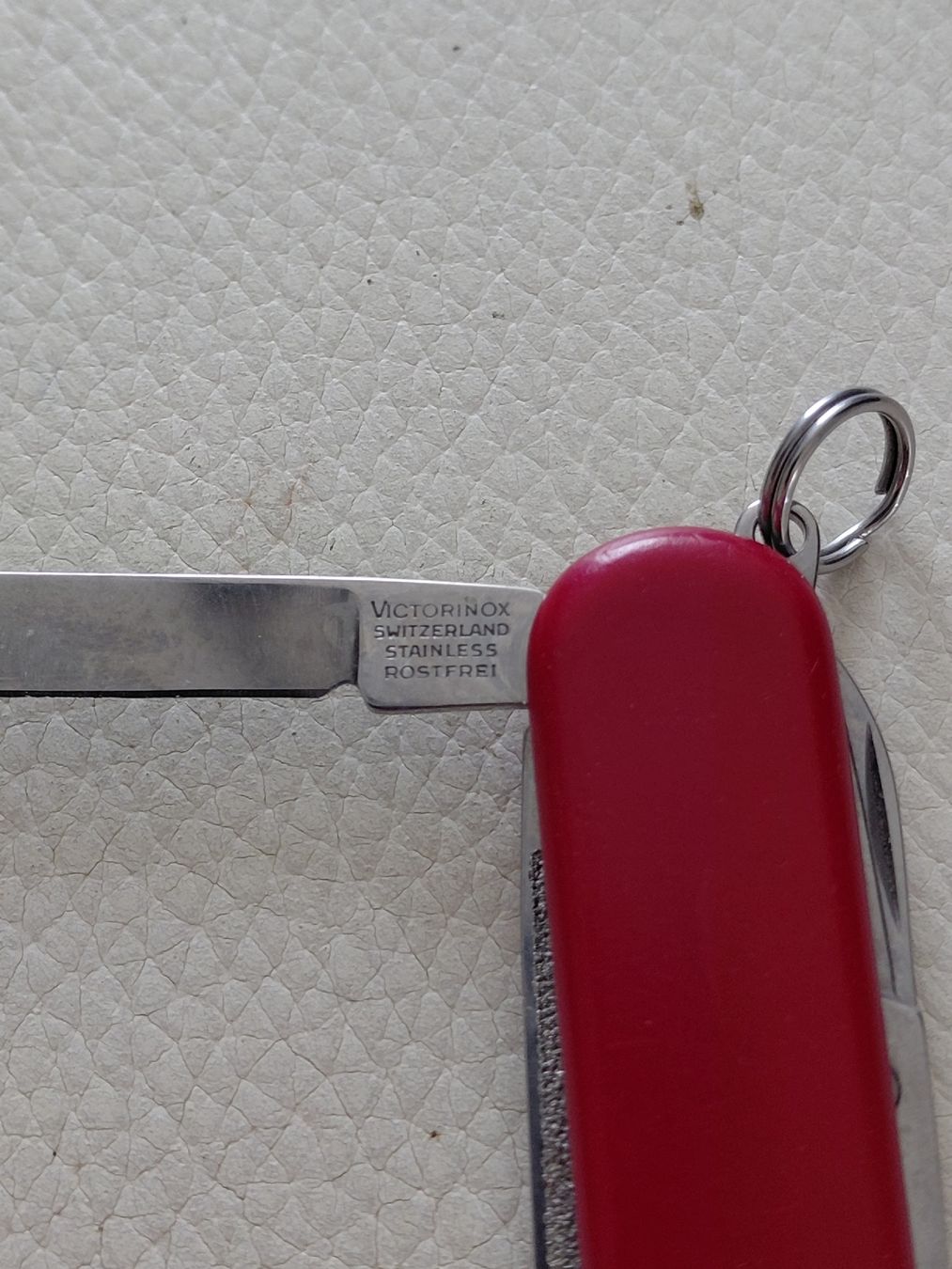 Victorinox Taschenmesser: Taschenmesser SD Victorinox rot klein mit Schere  – Gebraucht aus Belp von mar_76s8 2