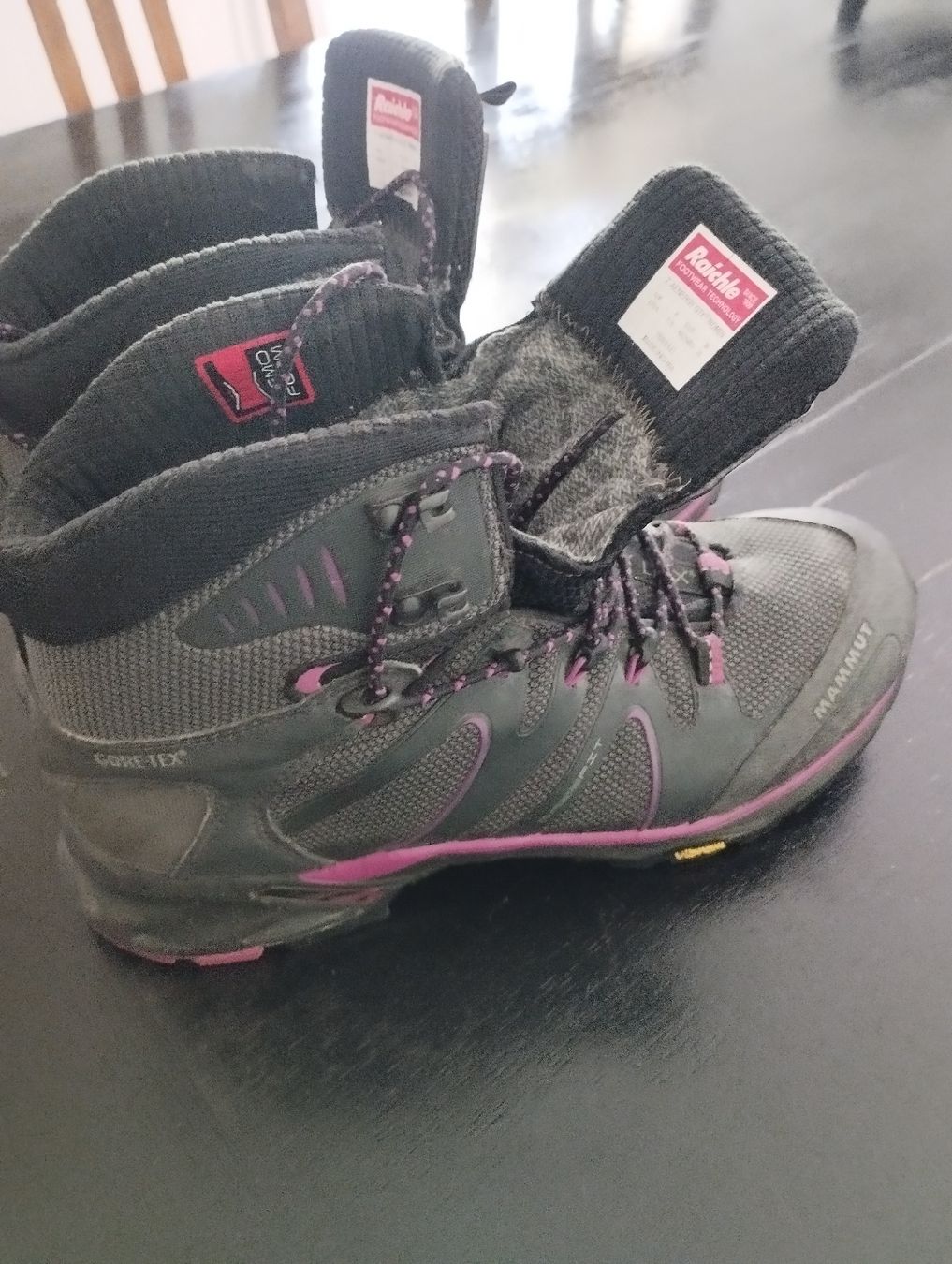 Mammut Scarpe da donna: Mammut Wanderschuhe, Gr. 39 – Usato da Neu St. Johann venduto da seerose63 3