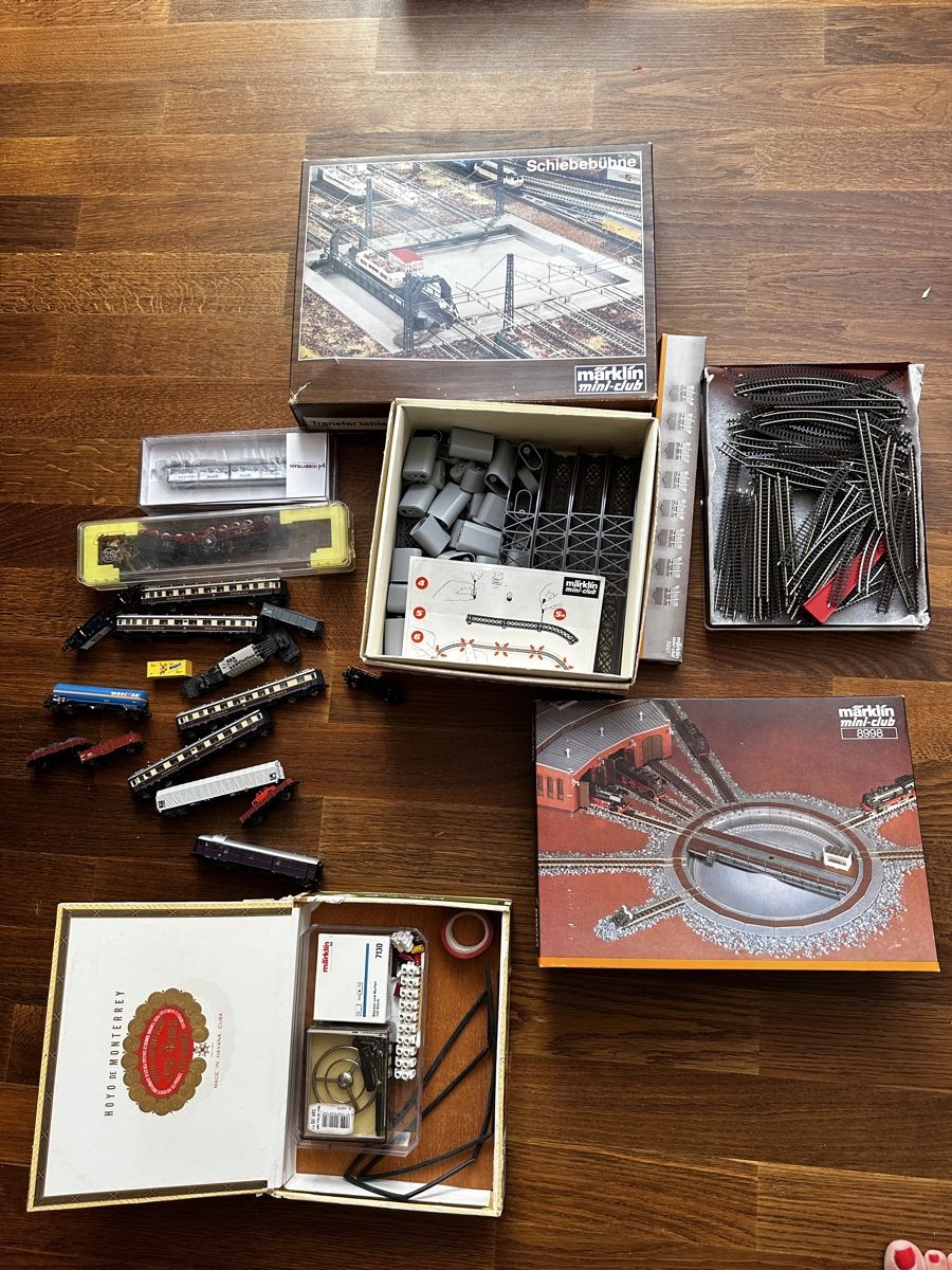 Märklin Modellini di ferrovie: Modelleisenbahn inkl Zubehör – Usato da Trogen venduto da eisbaer_02 1