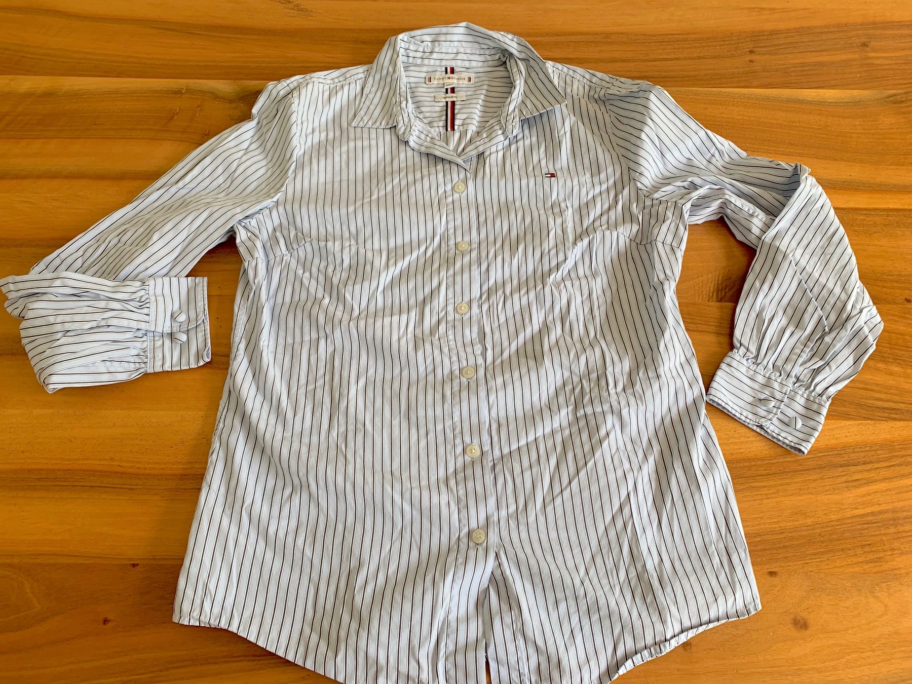 Tommy Hilfiger Chemisiers: Tommy Hilfiger Hemd Grösse 40 – D'occasion à Meiringen par Jackwashere