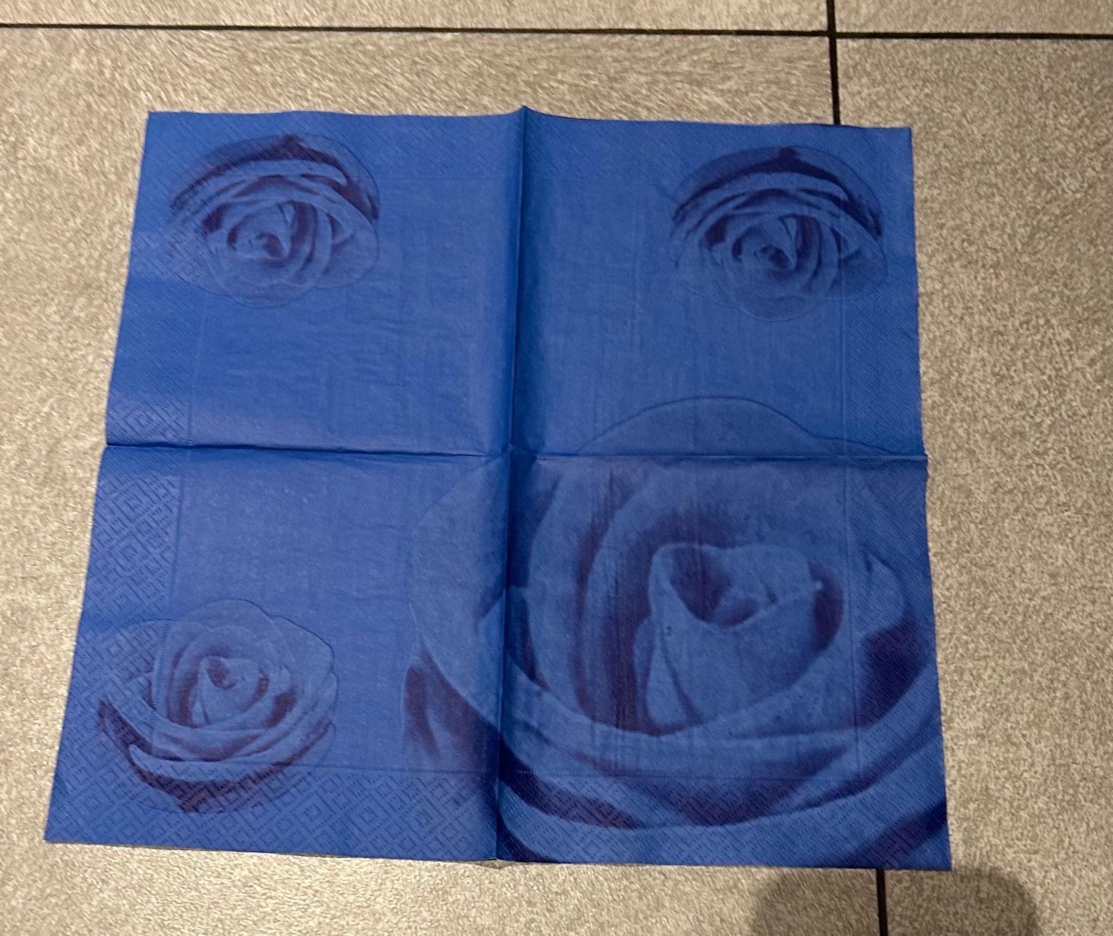 Servietten: 12 Servietten fleurs - lot 4 – Neu (gemäss Beschreibung) aus Arbedo von nadia1973 8