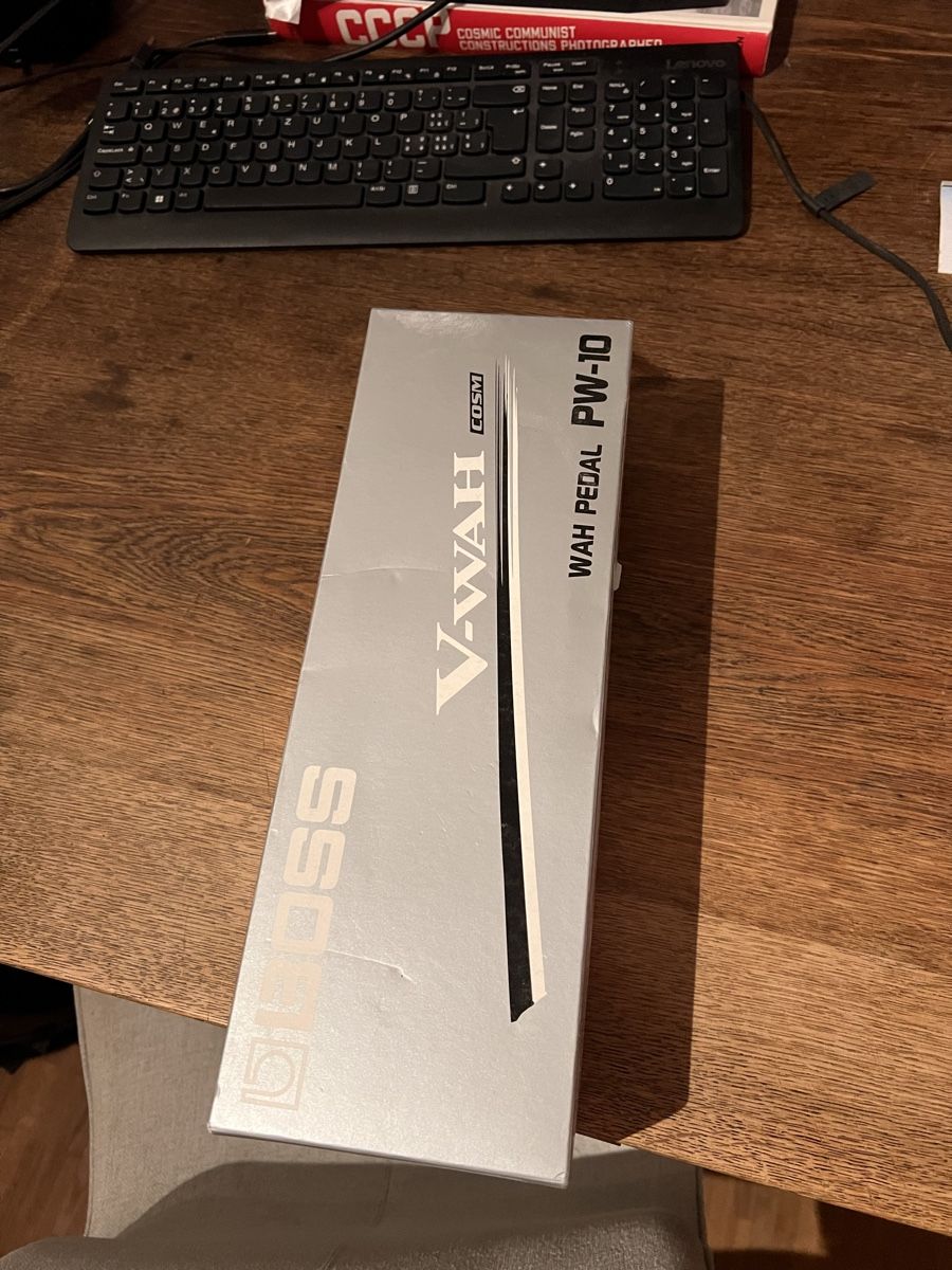 Boss Strumenti musicali: Boss pedal V-Wah PW-10 – Usato da Zürich venduto da tho_89rw 1