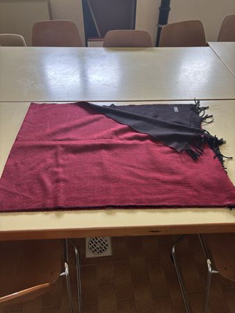 Scarf Red/black 100% Acryl Made in Italy New