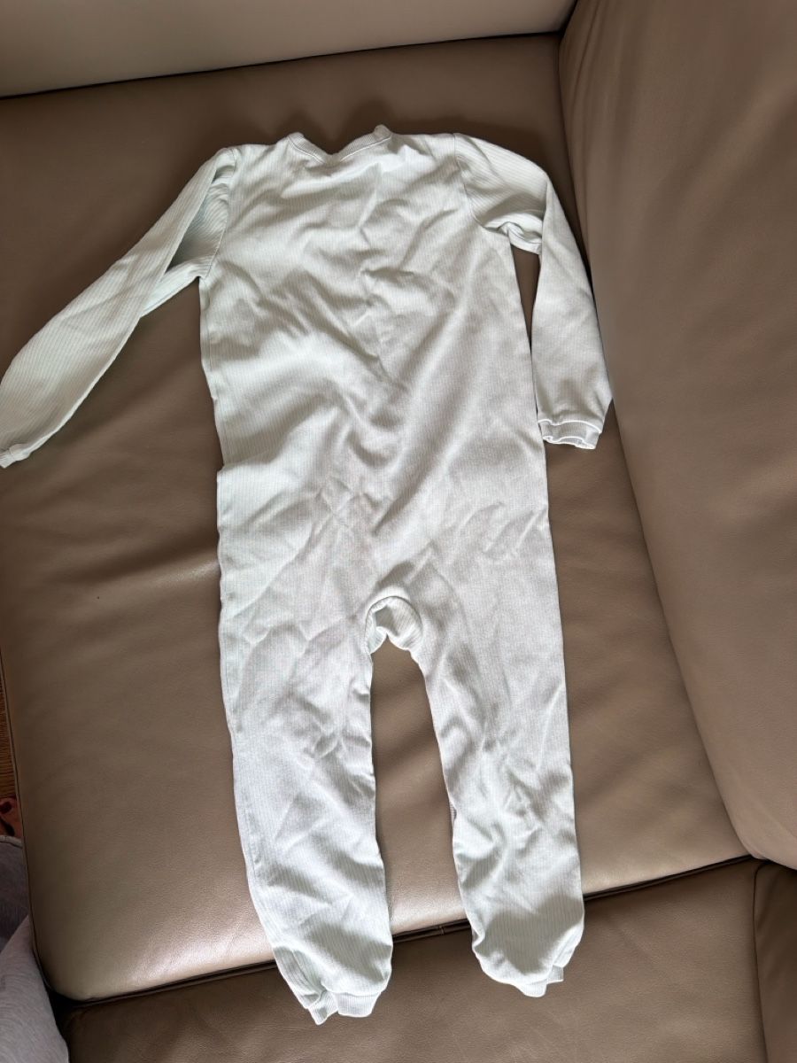 C&A Strampler: Baby Overall – Neu (gemäss Beschreibung) aus Sargans von Cap_pq9z 3