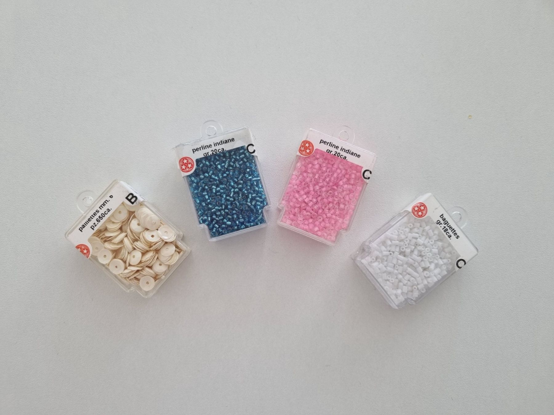 Perle (finte): Kit Perline e Paillettes Tre Stelle Vintage Mare – Nuovo e nell'imballaggio originale da Mels venduto da DACRI 7