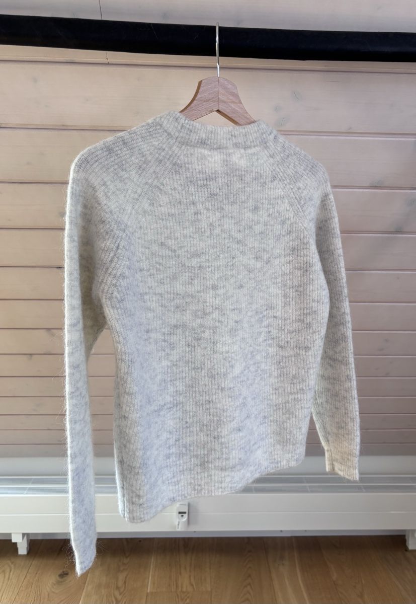 Pullover & Sweatshirts: Kitchener light grey melange woolen crew neck, small – Neu (gemäss Beschreibung) aus Kilchberg ZH von ben_pc68 4