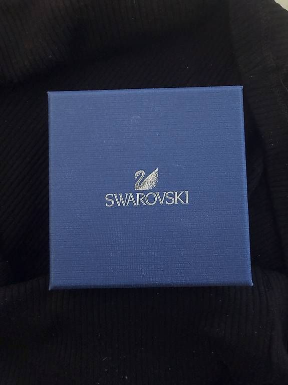 Catenine: Swarovski Halskette rosegold – Usato da Neuenegg venduto da sina.lndr 2