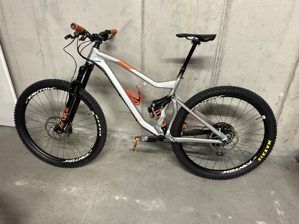 Wheeler Velos: Mountainbike Fully Enduro – Gebraucht aus Wangs von DTA82