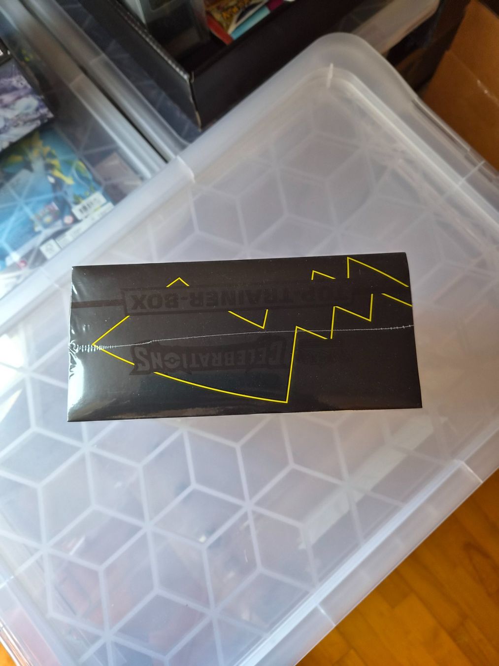 Pokémon Carte collezionabili: Pokémon Celebrations ETB 25th Anniversary – sealed – Nuovo (secondo la descrizione) da Sisseln AG venduto da schenk-figuren 5