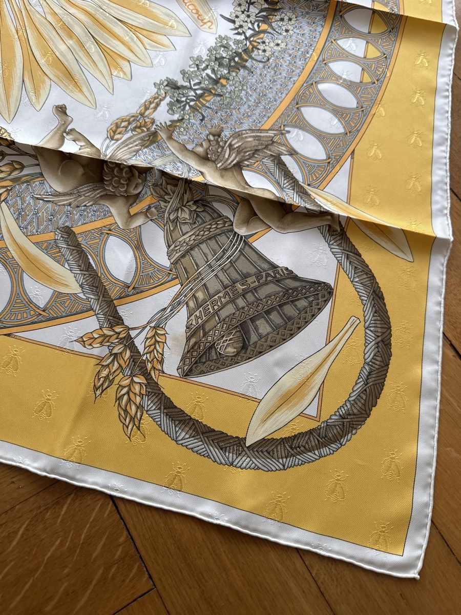 Hermès Foulards, Tücher & Schals: Carré Hermès – Gebraucht aus Bern von DingDong76 1