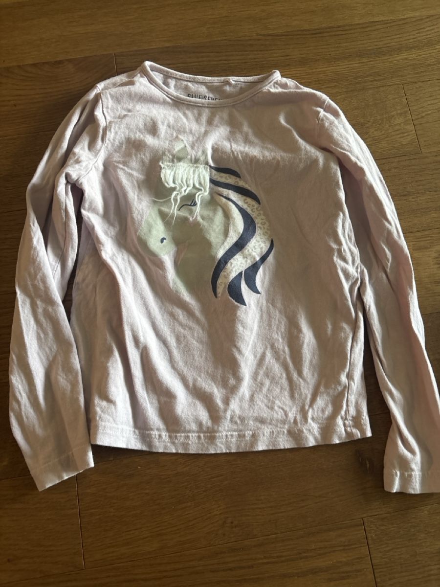 Camicette, T-shirt & Top: Langarmshirt 128 – Usato da Buchrain venduto da Ham2383