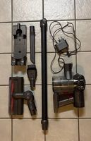 Dyson DC62 Staubsauger inkl. Zubehör