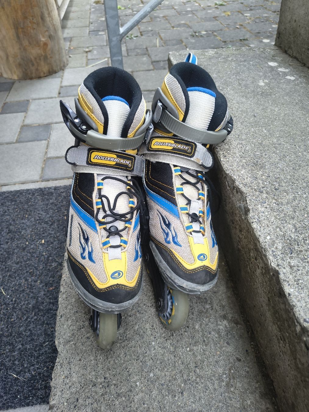 Pattini in linea & Pattini a rotelle: Rollerblade Inlineskates Grösse 36-40 – Usato da Neuenegg venduto da chr_5grn 1