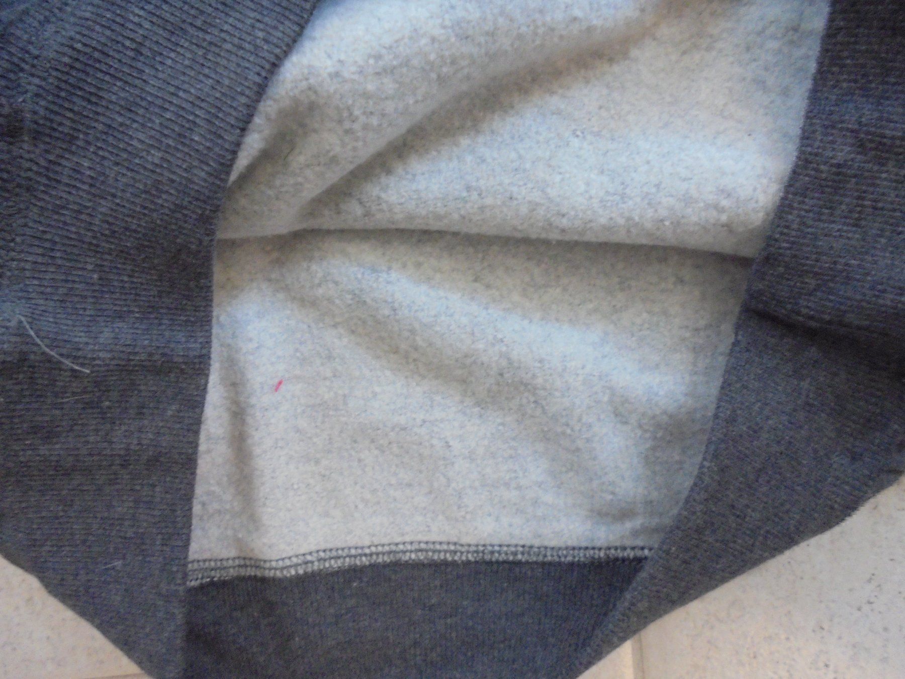 Pullover & Sweatshirts: Lower East Kapuzen-Sweatshirt GR.S NEU – Neu (gemäss Beschreibung) aus Rotkreuz von Samballi 3