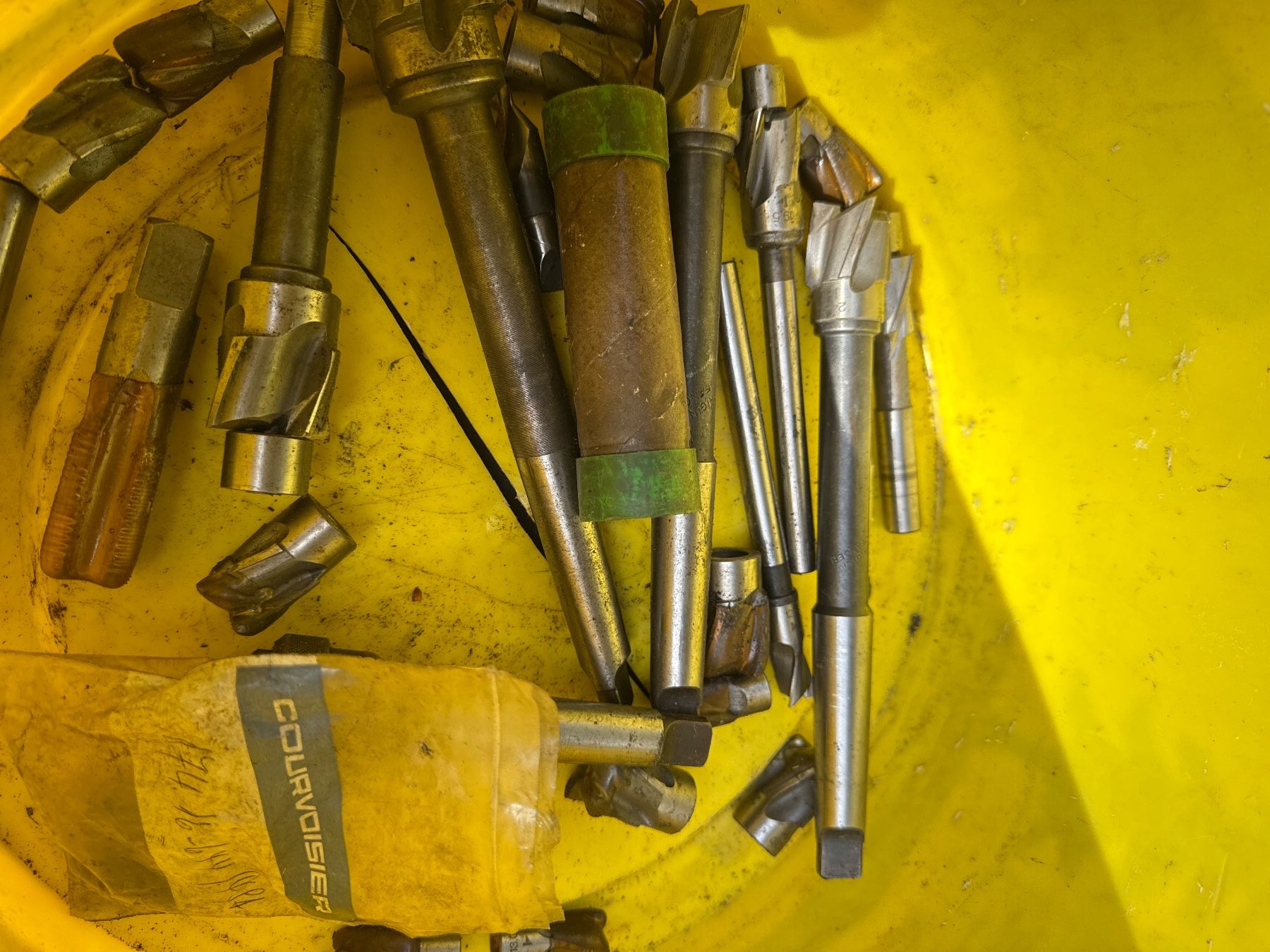 Tous les outils: Fräs Werkzeuge – D'occasion à Rüegsbach par landy68 2
