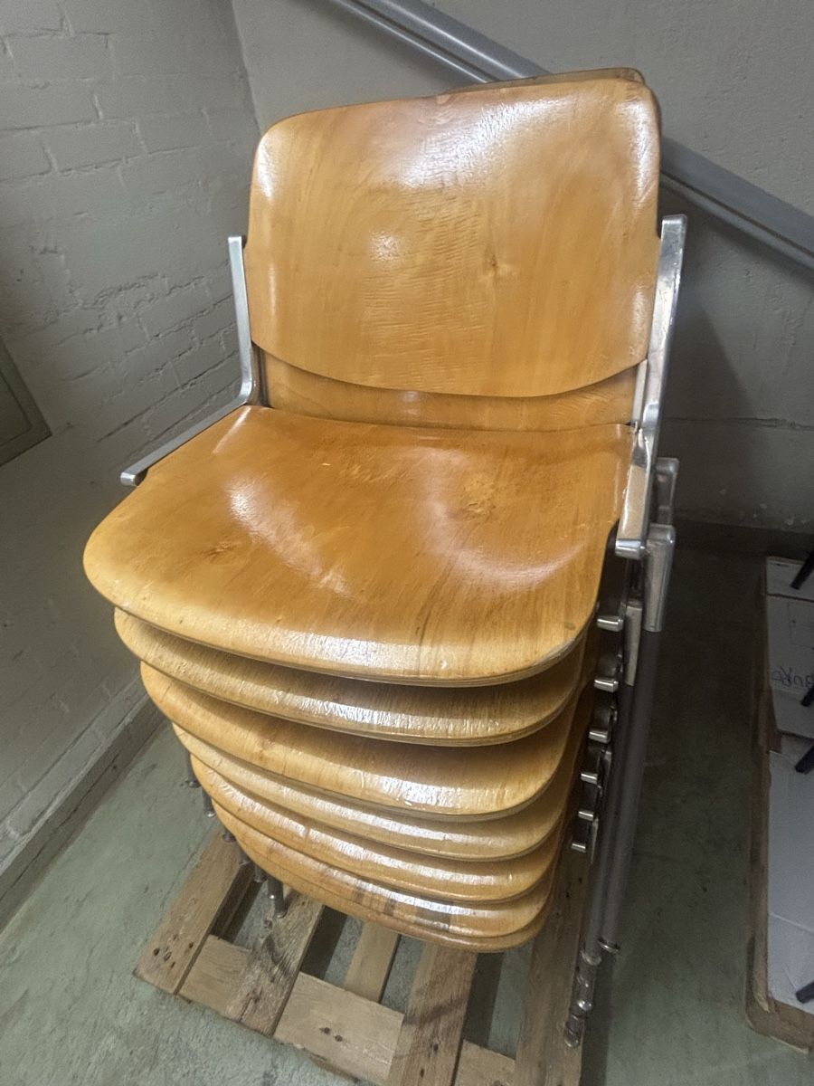 Chaises: Holzstühle 15.Stück – D'occasion à Zug par Biki72 5