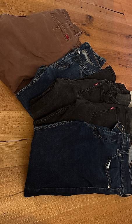 Jeans: Levis Jeans – D'occasion à St. Gallen par giu_7s2b