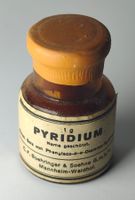 Antike Mini Apothekerflasche PYRIDIUM Voll Um 1920 3.5cm